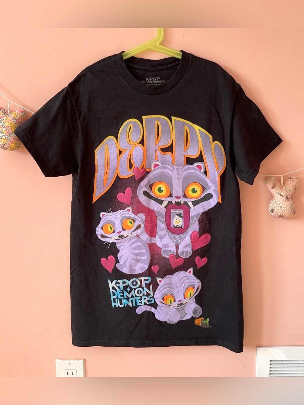 NWOT K-pop Demon Hunters T-shirt